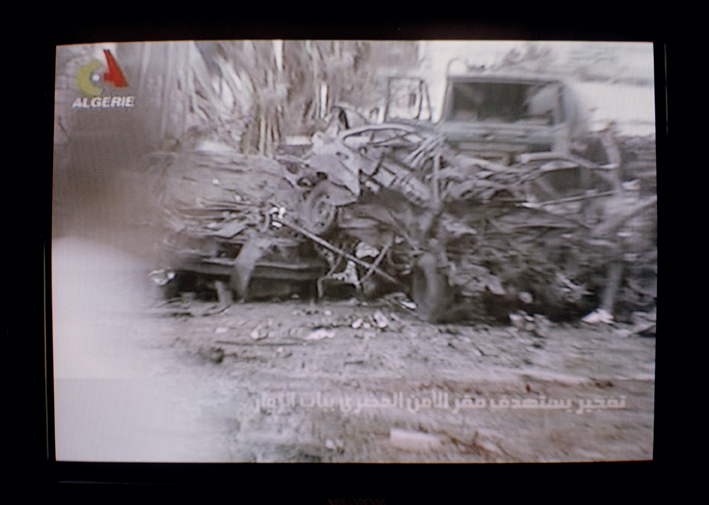 Untitled (TV WARS II)